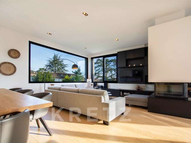 Maison Saint-Cyr-au-Mont-d'Or - 5 chambres - 330m²