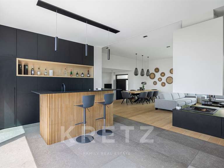 House Saint-Cyr-au-Mont-d'Or - 5 bedrooms - 330m²