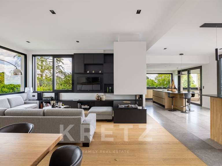 House Saint-Cyr-au-Mont-d'Or - 5 bedrooms - 330m²