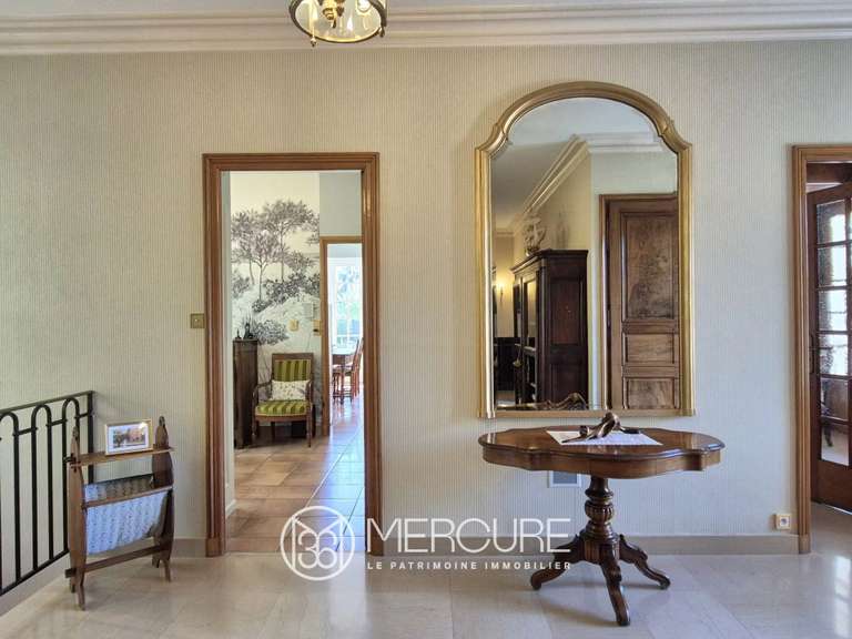 Maison Saint-Cyr-au-Mont-d'Or - 5 chambres - 350m²