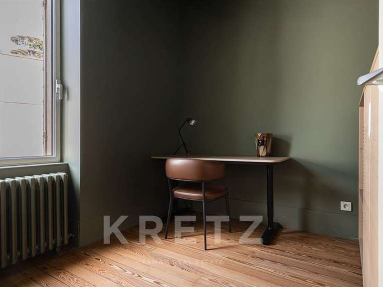 Maison Saint-Cyr-au-Mont-d'Or - 5 chambres - 180m²