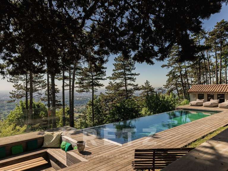 Maison Saint-Cyr-au-Mont-d'Or - 5 chambres - 180m²