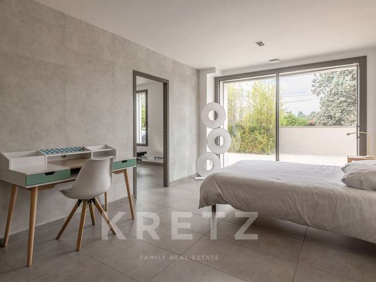 Maison Saint-Cyr-au-Mont-d'Or - 4 chambres - 293m²