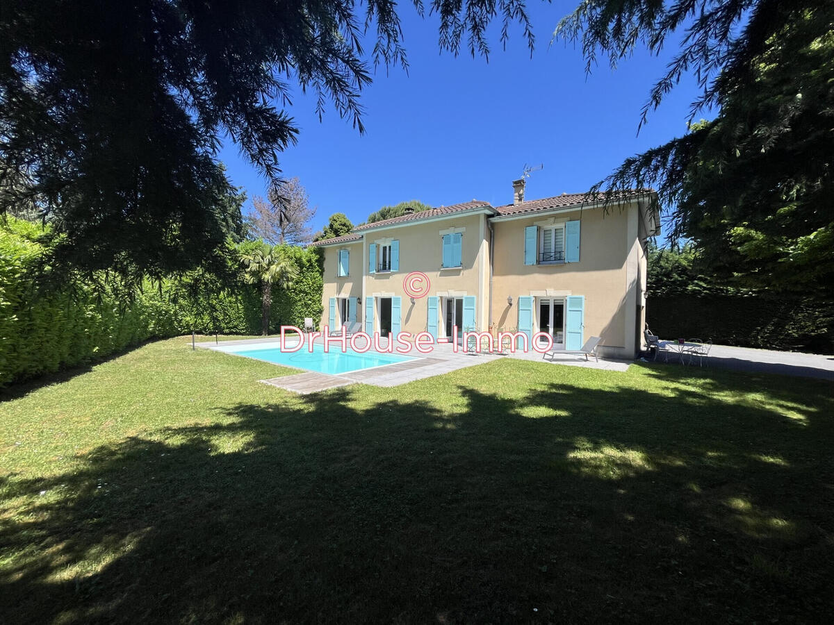 Villa Saint-Cyr-au-Mont-d'Or