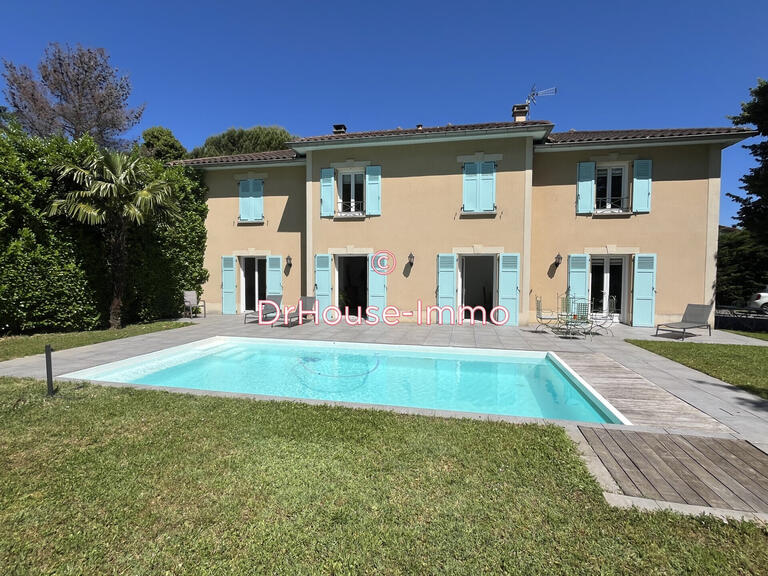 Villa Saint-Cyr-au-Mont-d'Or - 4 bedrooms - 210m²