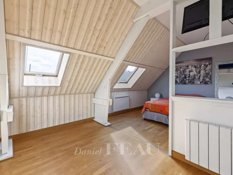 Maison Saint-Cyr-l'École - 5 chambres - 187m²