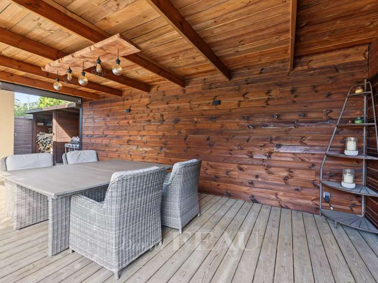 Maison Saint-Cyr-l'École - 5 chambres - 187m²