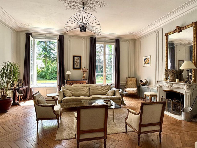 Hôtel particulier Saint-Cyr-sur-Loire - 7 chambres - 522m²