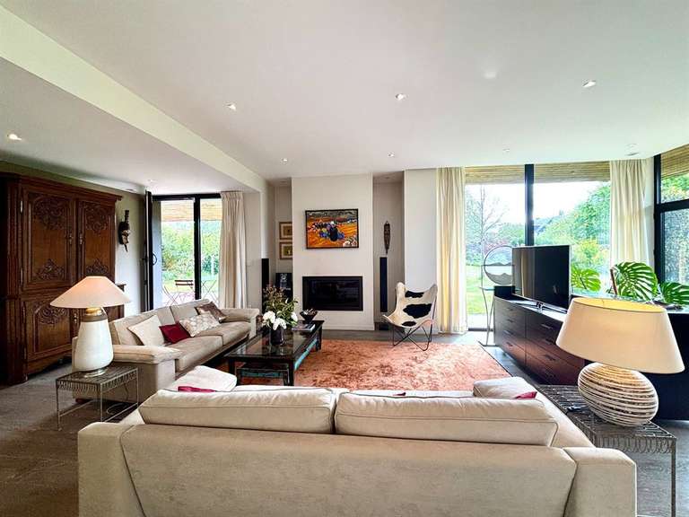 Maison Saint-Cyr-sur-Loire - 4 chambres - 232m²