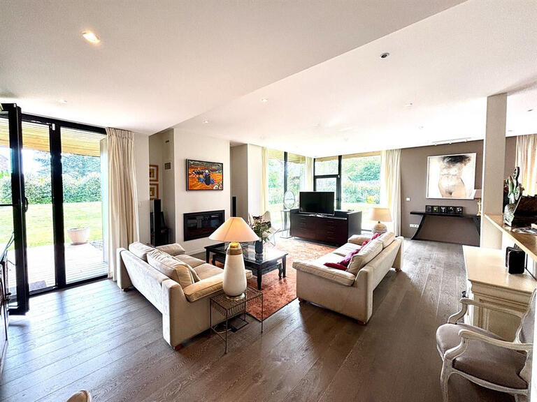 Maison Saint-Cyr-sur-Loire - 4 chambres - 225m²