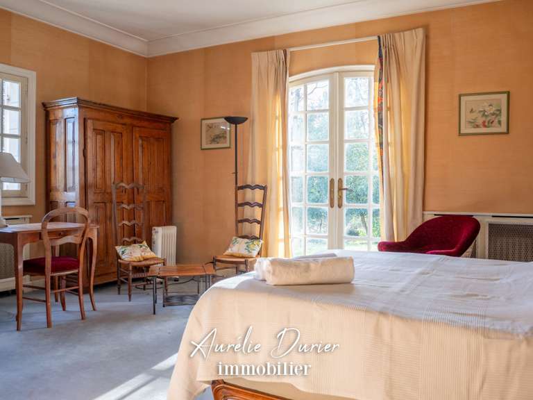 Maison Saint-Cyr-sur-Loire - 7 chambres - 400m²