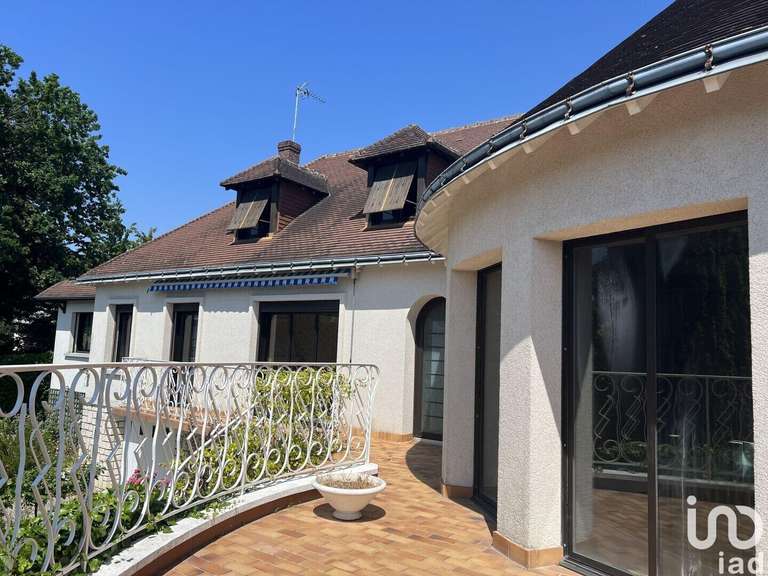 Villa for Sale IndreetLoire BellesPierres