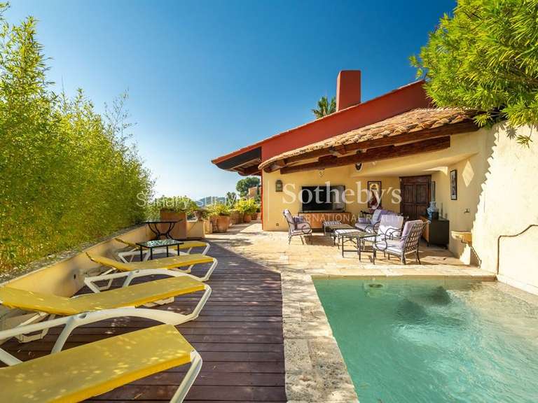 House with Sea view Saint-Cyr-sur-Mer - 4 bedrooms - 340m²