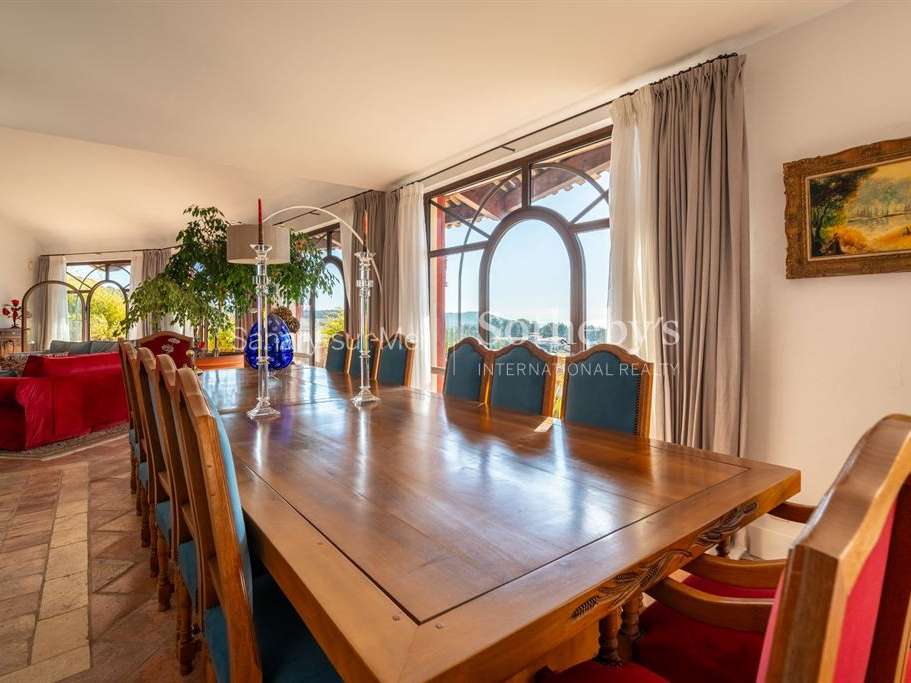 House Saint-Cyr-sur-Mer