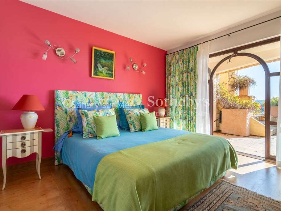 House Saint-Cyr-sur-Mer