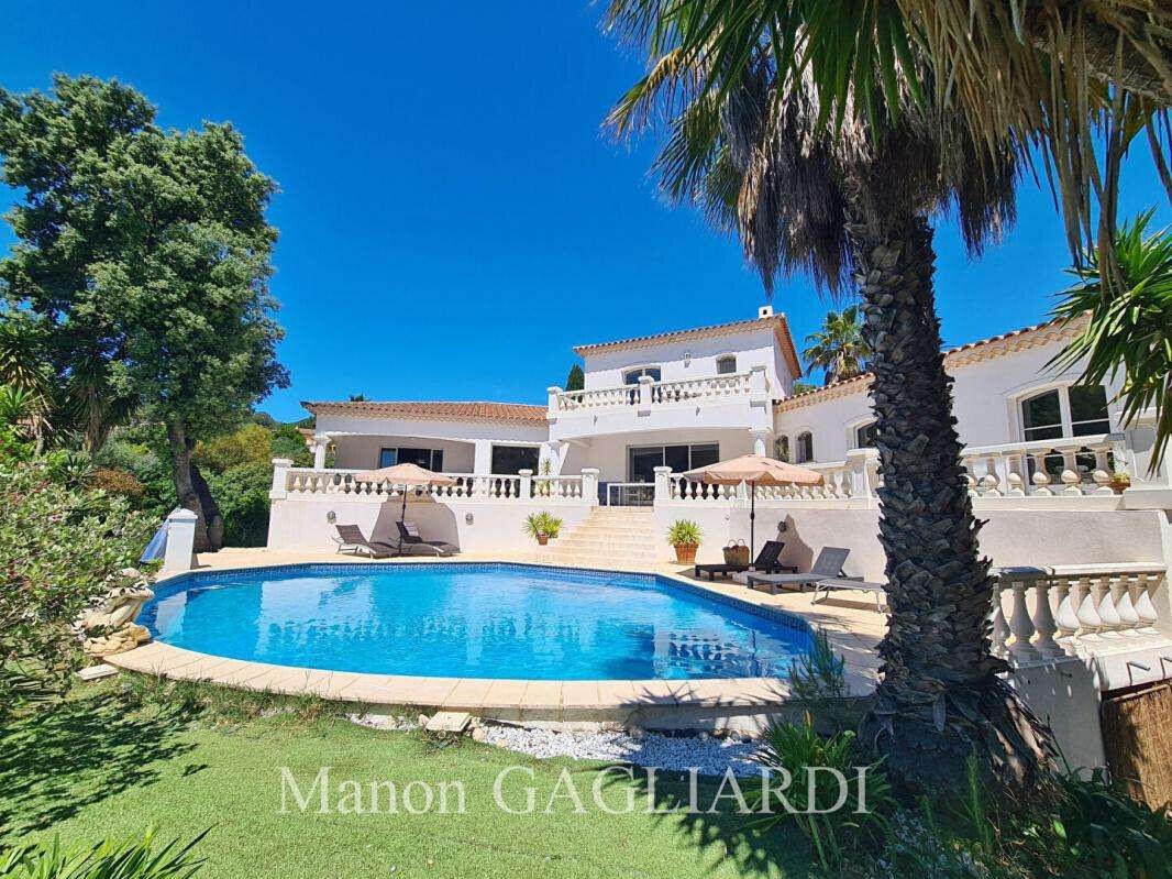 House Saint-Cyr-sur-Mer