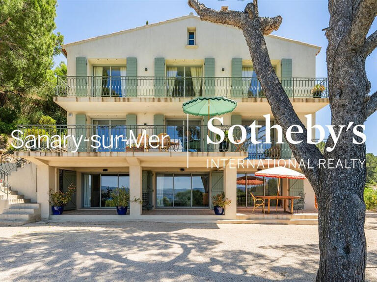 Maison Saint-Cyr-sur-Mer - 270m²