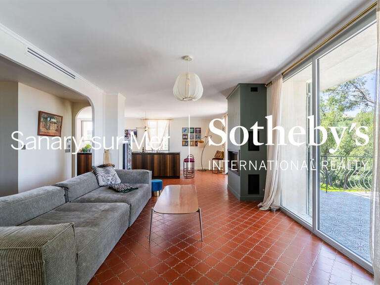 Maison Saint-Cyr-sur-Mer - 270m²