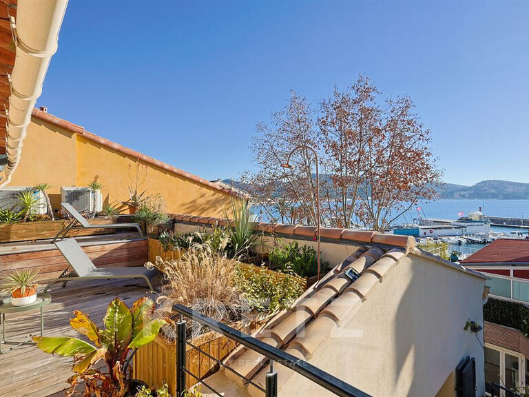 Maison Saint-Cyr-sur-Mer - 3 chambres - 108m²