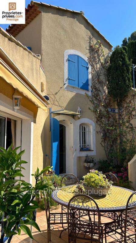 House Saint-Cyr-sur-Mer