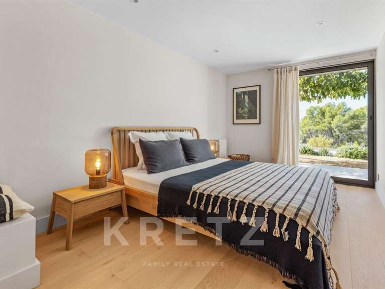 House with Sea view Saint-Cyr-sur-Mer - 4 bedrooms - 215m²