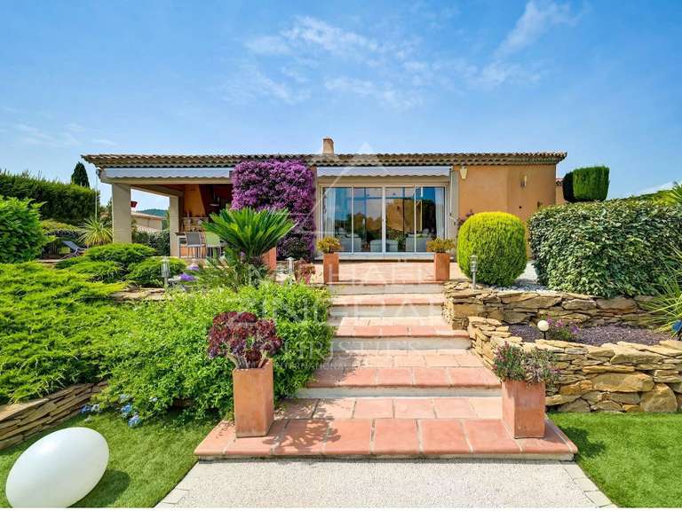 House Saint-Cyr-sur-Mer - 4 bedrooms - 186m²