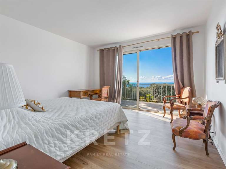 House with Sea view Saint-Cyr-sur-Mer - 3 bedrooms - 200m²