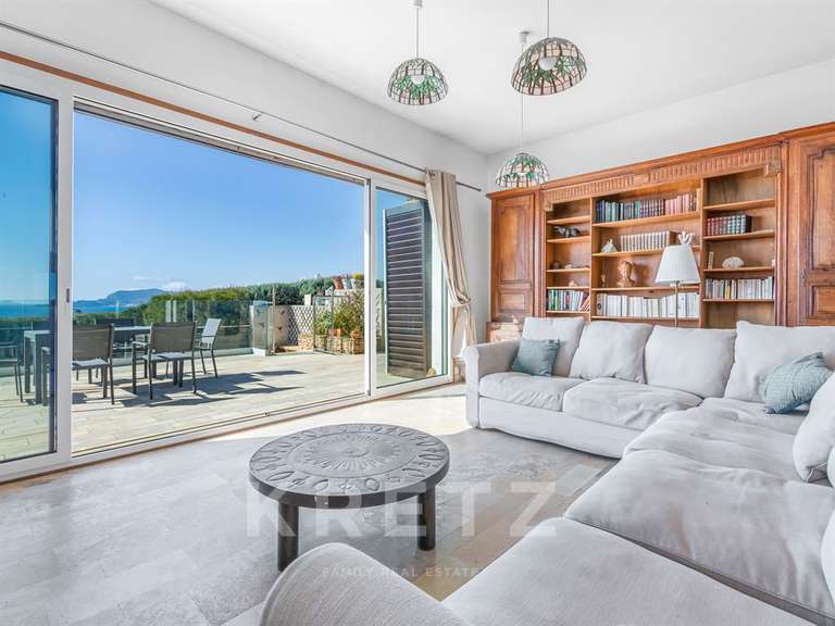 House with Sea view Saint-Cyr-sur-Mer - 3 bedrooms - 200m²