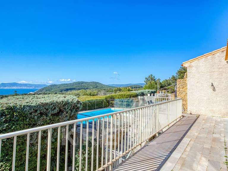 House with Sea view Saint-Cyr-sur-Mer - 3 bedrooms - 200m²