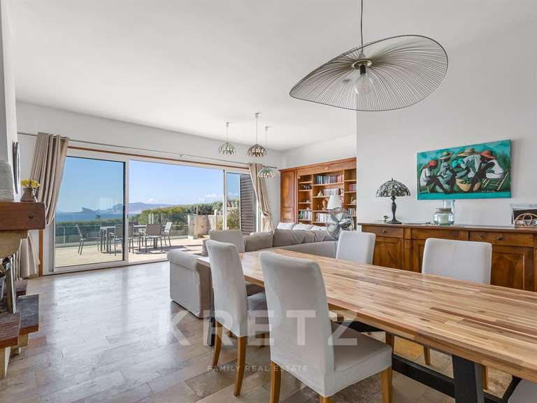 House with Sea view Saint-Cyr-sur-Mer - 3 bedrooms - 200m²