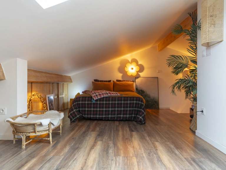 Maison Saint-Cyr-sur-Mer - 2 chambres - 327m²