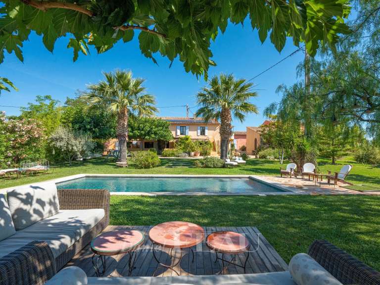 Maison Saint-Cyr-sur-Mer - 11 chambres - 380m²