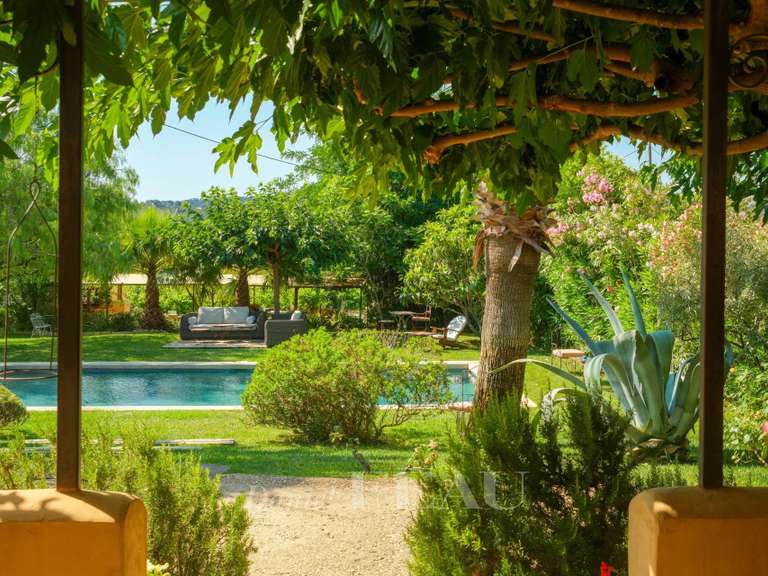 Maison Saint-Cyr-sur-Mer - 11 chambres - 380m²