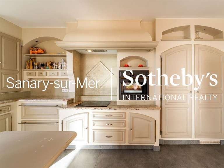 Maison avec Vue sur mer Saint-Cyr-sur-Mer - 5 chambres - 227m²