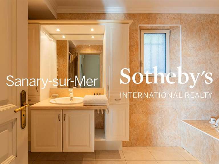 Maison avec Vue sur mer Saint-Cyr-sur-Mer - 5 chambres - 227m²