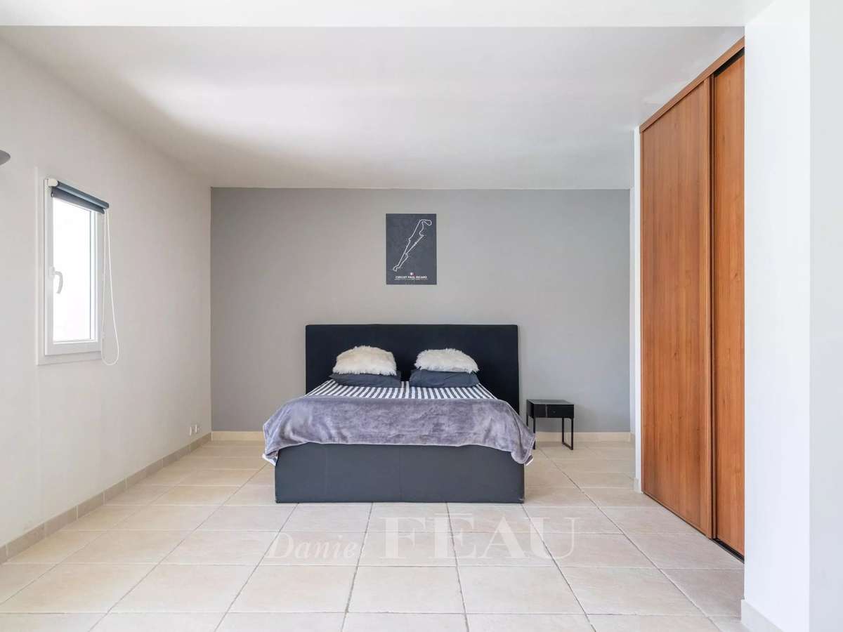 House Saint-Cyr-sur-Mer