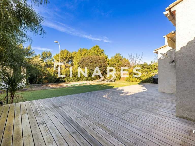 Maison Saint-Cyr-sur-Mer - 3 chambres - 97m²