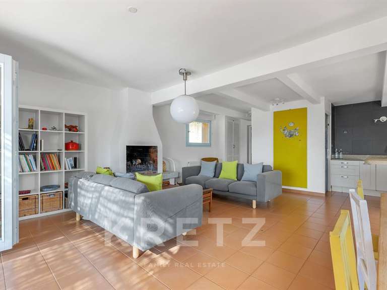 House Saint-Cyr-sur-Mer - 4 bedrooms - 280m²