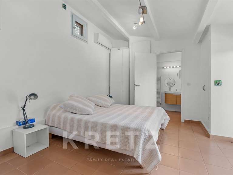 Maison Saint-Cyr-sur-Mer - 280m²