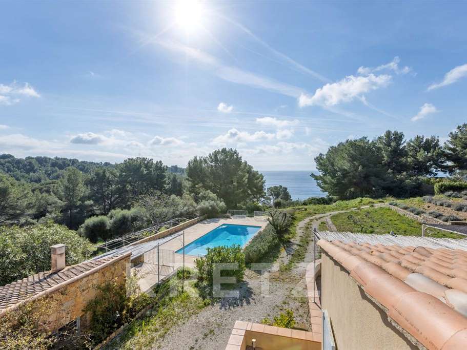 House Saint-Cyr-sur-Mer