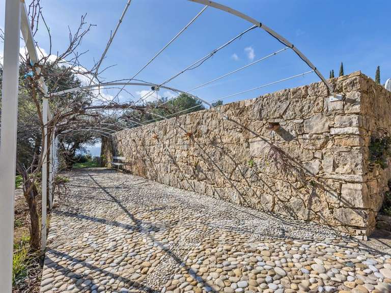 Maison Saint-Cyr-sur-Mer - 280m²