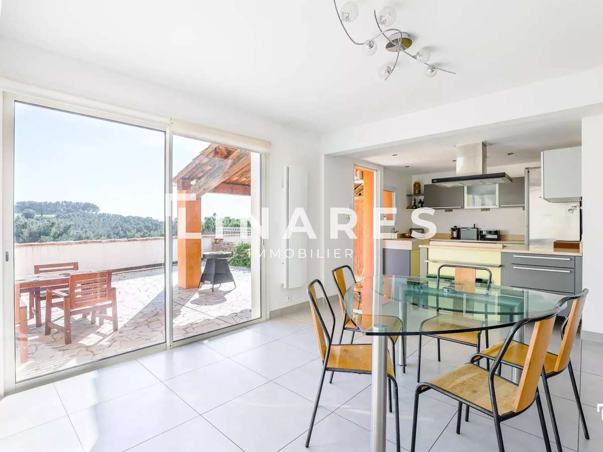 House Saint-Cyr-sur-Mer