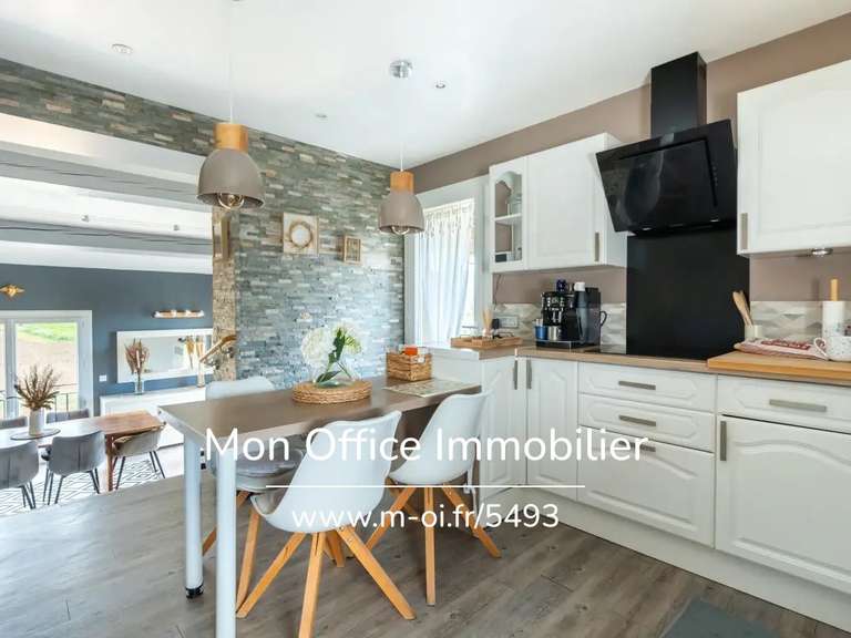 Maison Saint-Cyr-sur-Mer - 4 chambres - 128m²