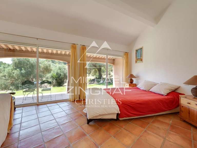 Maison Saint-Cyr-sur-Mer - 12 chambres - 723m²