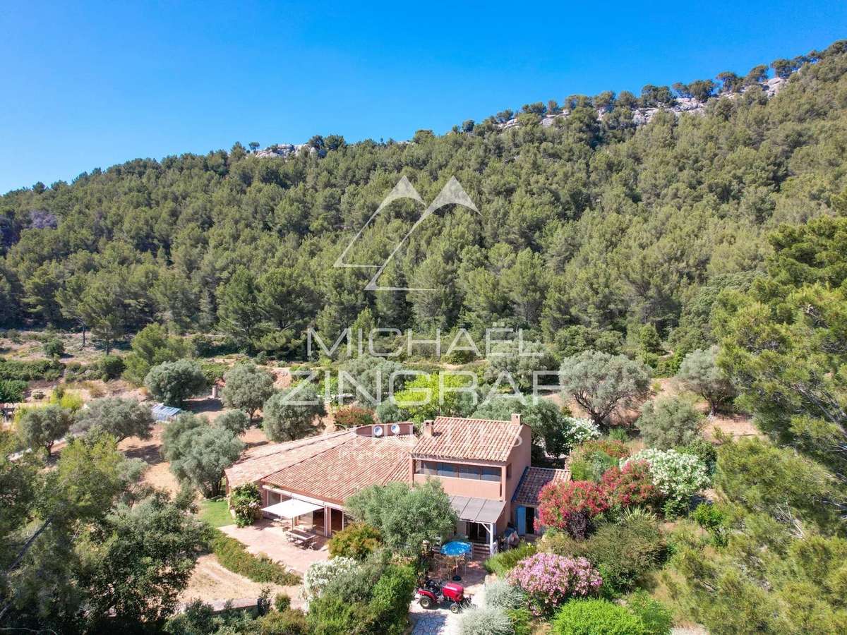 Maison Saint-Cyr-sur-Mer