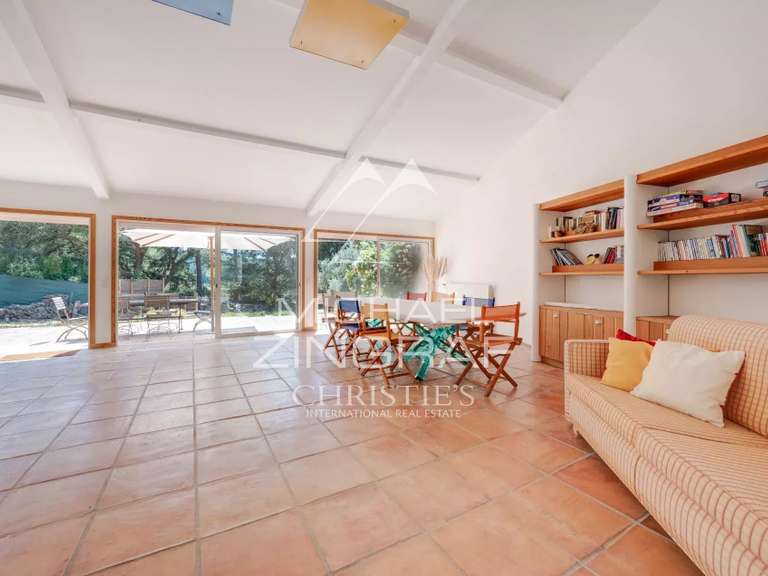 Maison Saint-Cyr-sur-Mer - 12 chambres - 723m²