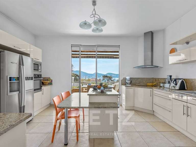 Maison avec Vue sur mer Saint-Cyr-sur-Mer - 6 chambres - 301m²
