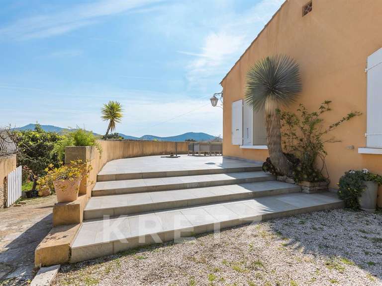 Maison avec Vue sur mer Saint-Cyr-sur-Mer - 6 chambres - 301m²