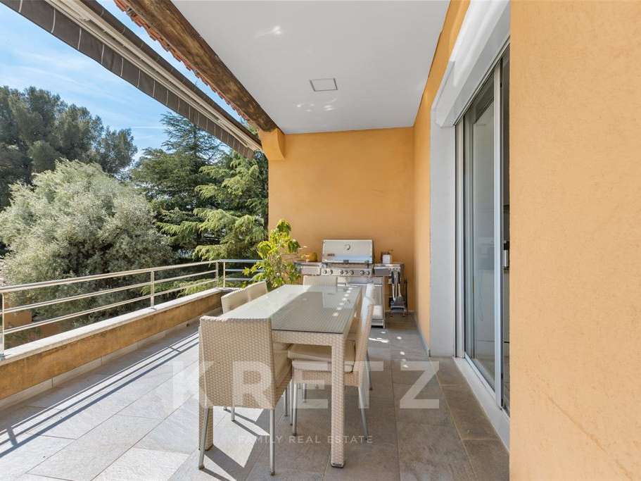 House Saint-Cyr-sur-Mer