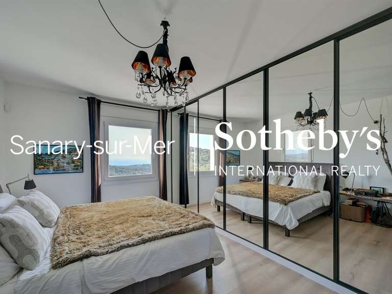 House with Sea view Saint-Cyr-sur-Mer - 5 bedrooms - 220m²